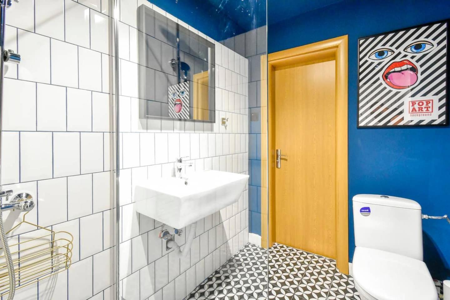 Super Fresh! 3Bdr Apartment In Sofia Center'S Artistic Area Exteriör bild