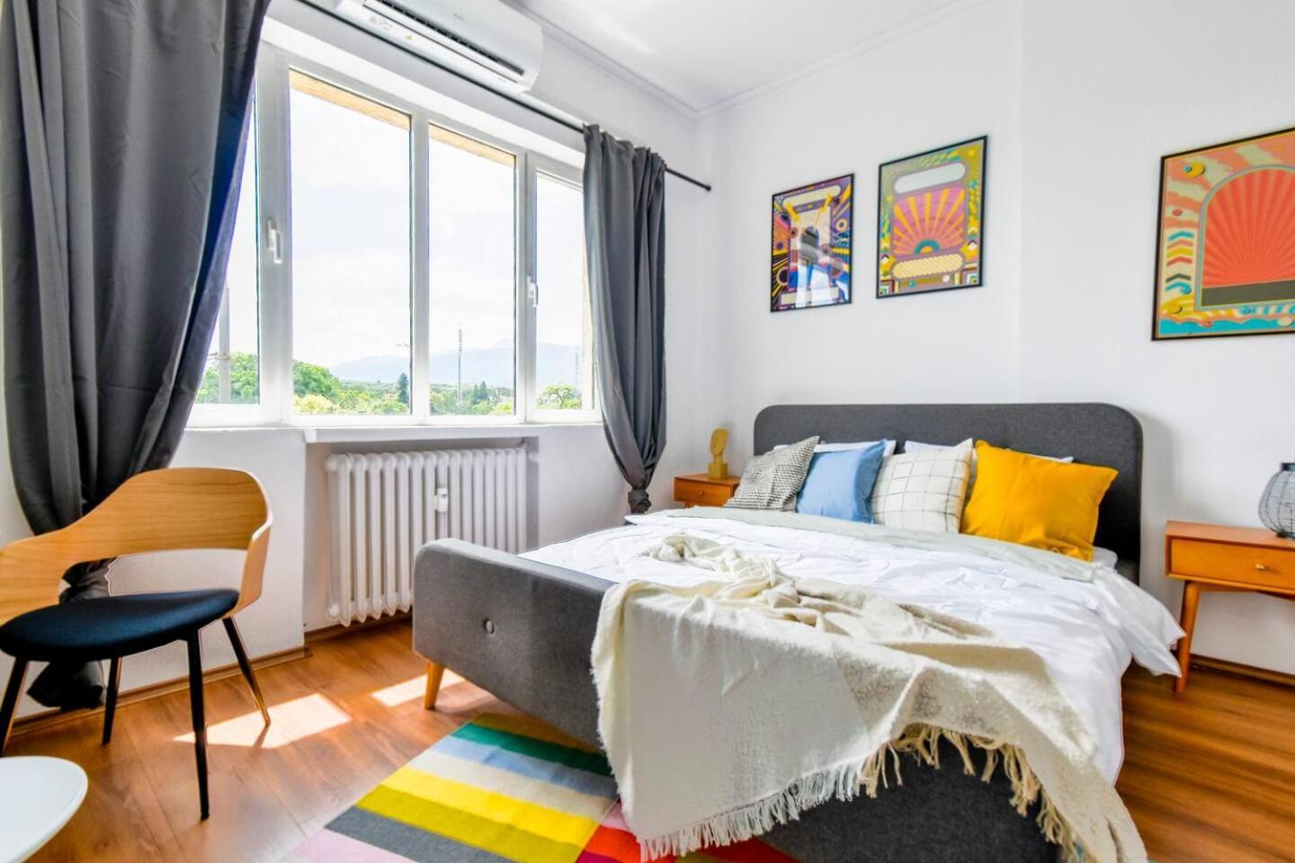 Super Fresh! 3Bdr Apartment In Sofia Center'S Artistic Area Exteriör bild